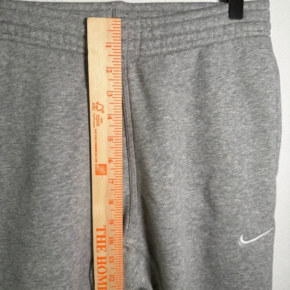 Nike Jogger Sweatpants | Gray Fleece Athletic Pants | Men Medium - Picture 9 of 10